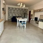 Clara 5 شقة فولّونيكا